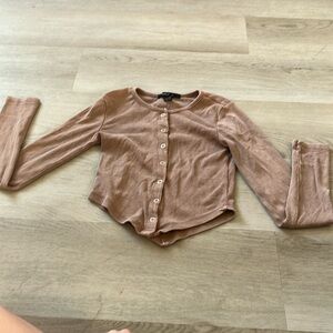 Long sleeve v cut top
